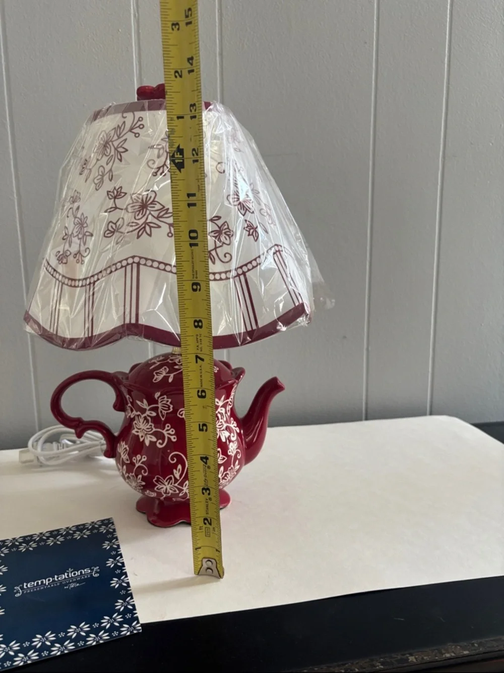Temp-Tations Cranberry Teapot Lamp with matching shade.Very Rare! - Picture 2 of 9